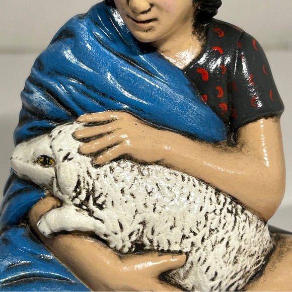 4.5” Vtg Hand Painted Shepherd Boy Nativity/ Manger Replacement 1976 (marked MS) - Picture 3 of 9